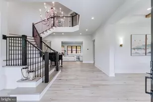 952 Walker Rd, Great Falls, VA 22066 - Photo 5