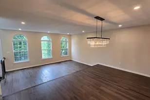 2919 Mainstone Dr, Fairfax, VA 22031 - Photo 5