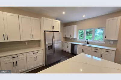 2919 Mainstone Drive, Fairfax, VA 22031 - Photo 9