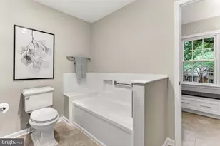 6042 Makely Dr, Fairfax Station, VA 22039 - Photo 37