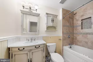 222 Apple Blossom Ct, Vienna, VA 22181 - Photo 29