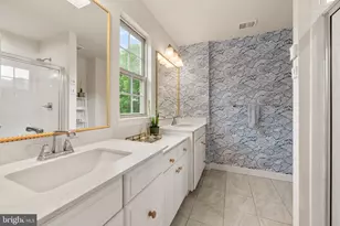 4566 Joseph Bristow Ln, Annandale, VA 22003 - Photo 19
