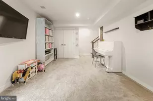 4566 Joseph Bristow Ln, Annandale, VA 22003 - Photo 27