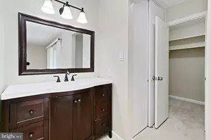 2804 Oakton Manor Ct, Oakton, VA 22124 - Photo 25