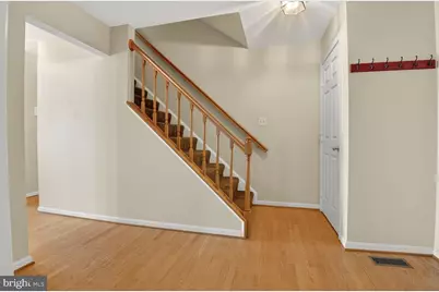 5724 Flagler Drive, Centreville, VA 20120 - Photo 5
