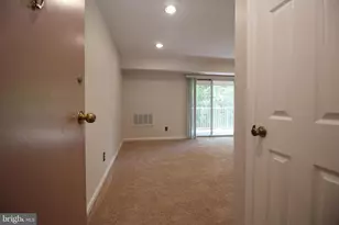 2833 Kalmia Lee Ct, Falls Church, VA 22042 - Photo 19