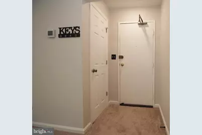 2833 Kalmia Lee Court #302, Falls Church, VA 22042 - Photo 5