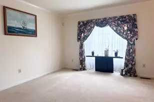 13604 Old Chatwood Pl, Chantilly, VA 20151 - Photo 3