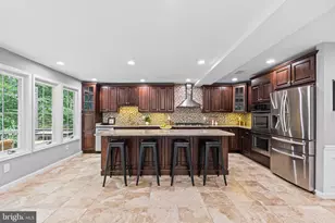 6836 Compton Heights Cir, Clifton, VA 20124 - Photo 13