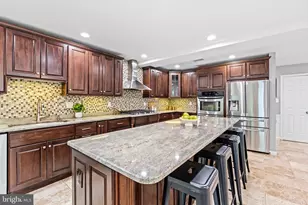 6836 Compton Heights Cir, Clifton, VA 20124 - Photo 15