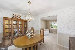9385 Saddlemount Ct, Springfield, VA 22153 - Photo 13