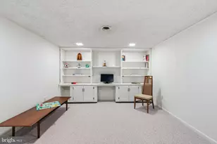 9385 Saddlemount Ct, Springfield, VA 22153 - Photo 39