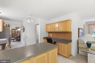 9385 Saddlemount Ct, Springfield, VA 22153 - Photo 15