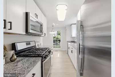 14414 Four Chimney Drive, Centreville, VA 20120 - Photo 11