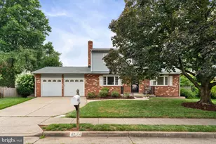 4084 Braxton Rd, Chantilly, VA 20151 - Photo 1