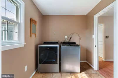4084 Braxton Road, Chantilly, VA 20151 - Photo 17