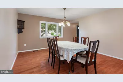 4084 Braxton Road, Chantilly, VA 20151 - Photo 13