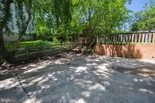 4300 Roberts Ave, Annandale, VA 22003 - Photo 9