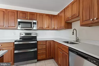 4300 Roberts Avenue, Annandale, VA 22003 - Photo 27
