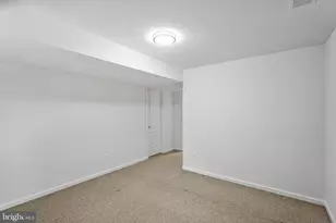 10003 Donal Ln, Vienna, VA 22181 - Photo 41