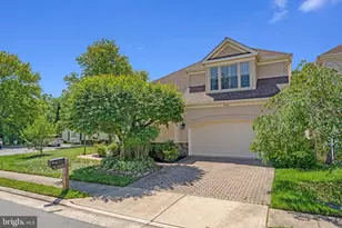 10003 Donal Ln, Vienna, VA 22181 - Photo 3