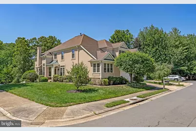 10003 Donal Lane, Vienna, VA 22181 - Photo 1
