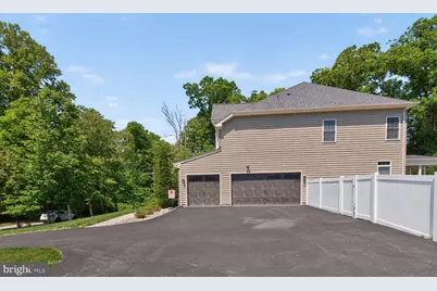 9124 Ridgely Drive, Lorton, VA 22079 - Photo 11