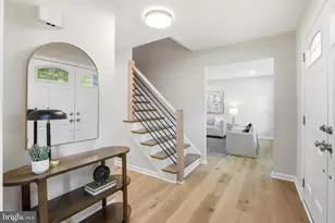 12136 Westwood Hills Dr, Herndon, VA 20171 - Photo 7
