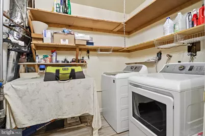 6402 The Parkway, Alexandria, VA 22310 - Photo 23