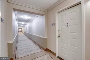 8380 Greensboro Dr, McLean, VA 22102 - Photo 27
