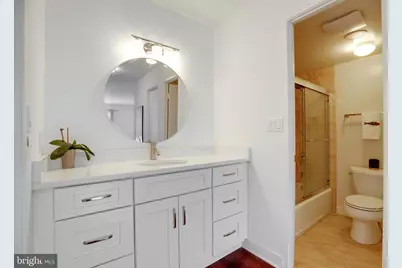 8380 Greensboro Drive #607, McLean, VA 22102 - Photo 17