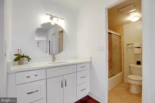 8380 Greensboro Dr, McLean, VA 22102 - Photo 17