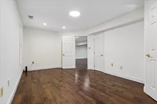 6859 Colonel Taylor Ln, Centreville, VA 20121 - Photo 35