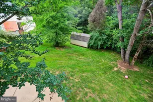 6859 Colonel Taylor Ln, Centreville, VA 20121 - Photo 47