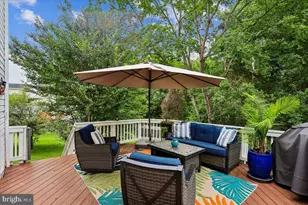 6859 Colonel Taylor Ln, Centreville, VA 20121 - Photo 37