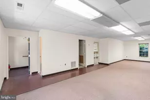 7003 Kilworth Ln, Springfield, VA 22151 - Photo 13