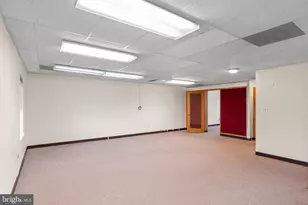 7003 Kilworth Ln, Springfield, VA 22151 - Photo 15