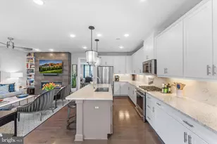 13363 Launders St, Herndon, VA 20171 - Photo 17