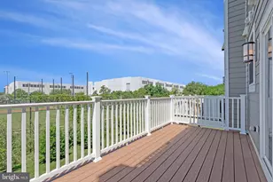 3072 Alan Shepard St, Herndon, VA 20171 - Photo 19