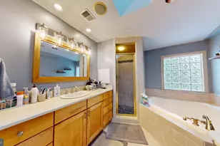 5803 Hall St, Burke, VA 22015 - Photo 13