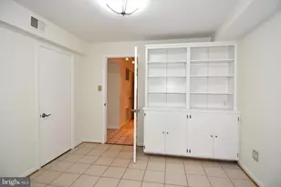 11061 Tottenham Ln, Reston, VA 20194 - Photo 69