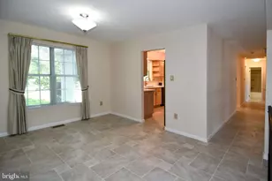 11061 Tottenham Ln, Reston, VA 20194 - Photo 15