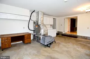 11061 Tottenham Ln, Reston, VA 20194 - Photo 71