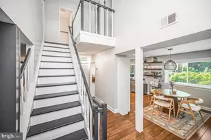 2215 Glencourse Ln, Reston, VA 20191 - Photo 7