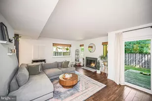 2215 Glencourse Ln, Reston, VA 20191 - Photo 11