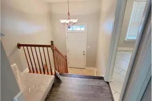 8029 Sleepy View Ln, Springfield, VA 22153 - Photo 7