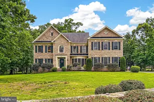 5841 Saddle Downs Pl, Centreville, VA 20120 - Photo 11