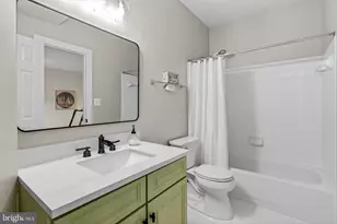 5841 Saddle Downs Pl, Centreville, VA 20120 - Photo 73