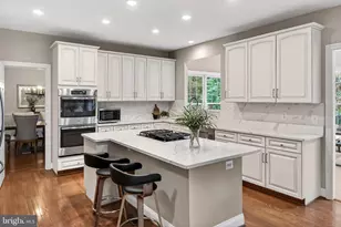 5841 Saddle Downs Pl, Centreville, VA 20120 - Photo 29