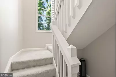 10158 Oakton Terrace Road, Oakton, VA 22124 - Photo 5
